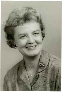 Pollyanna Kerbs, obituary — Ludvigsen Mortuary