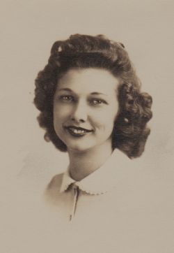 Maralee Anna Schwab, obituary portrait — Ludvigsen Mortuary