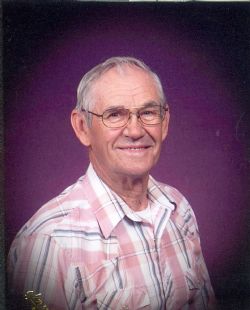 Loell Strand, obituary — Ludvigsen Mortuary