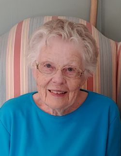 Evelyn Houston, obituary — Ludvigsen Mortuary
