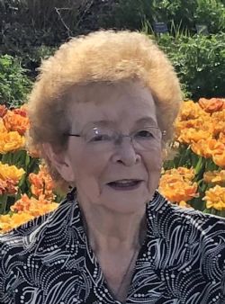 Betty Peck, obituary — Ludvigsen Mortuary