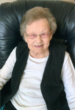 Beverly Knoell, obituary — Ludvigsen Mortuary