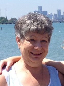 Linda Privett, obituary — Ludvigsen Mortuary
